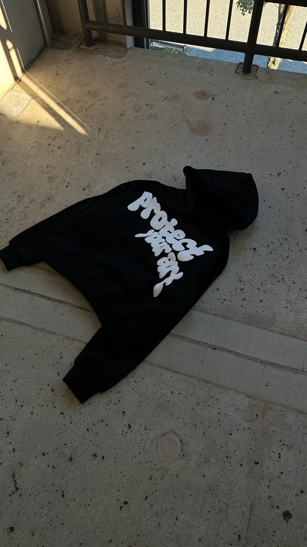 protect your art hoodie (black) - Statement